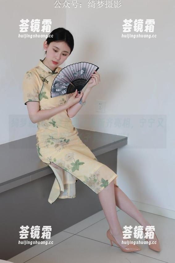 绮梦摄影-宁宁 绮梦摄影 - 裸足图片更新齐亮相,宁宁又把她的脚丫子秀出来啦!