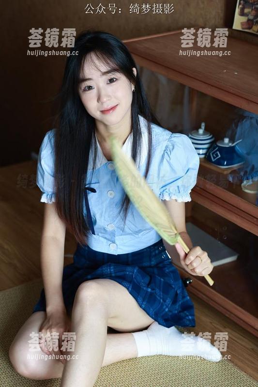 绮梦摄影-露露 绮梦摄影 - 露露塑造的网袜,你敢轻易下载吗?