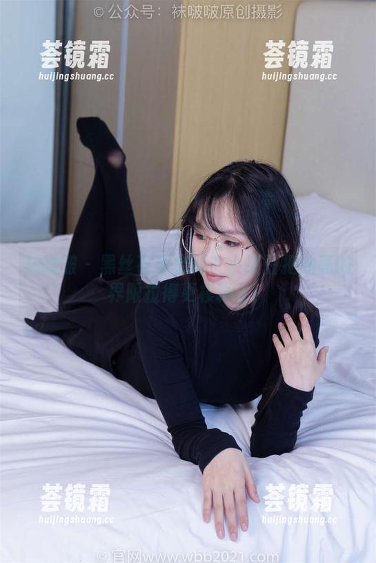 袜啵啵-小甜豆 袜啵啵 - 黑丝花絮定制?小甜豆把油亮的界限拉得更模糊了!