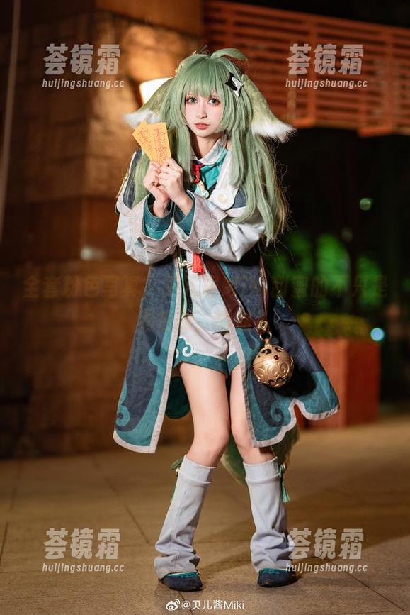 贝儿酱Miki 全套粉色写真,贝儿酱Miki甜蜜的不只是调色板,哈哈!