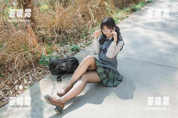 逐月Su 逐月Su的天使合集:不过是个翅膀短缺的女孩而已