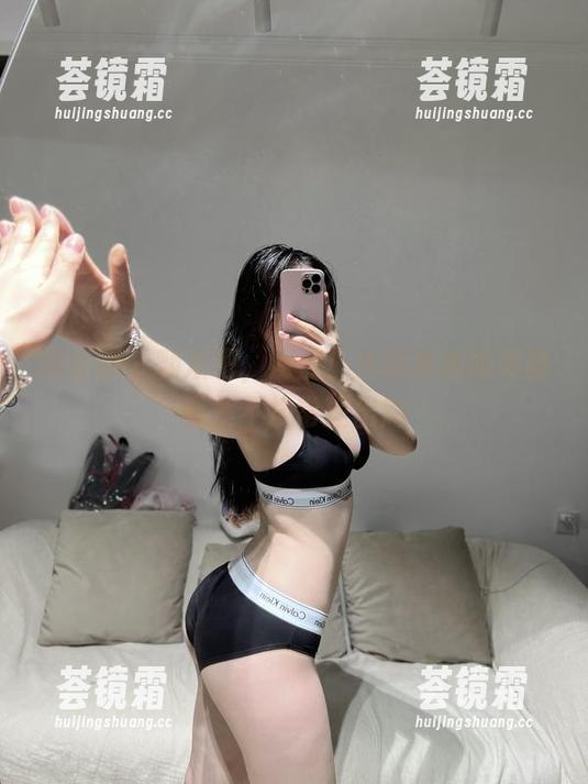 铁锤姐姐 微密圈 - 翻滚吧,网盘!铁锤姐姐的美腿合集不按常理出牌