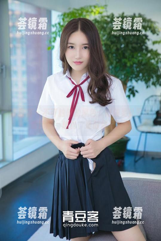 青豆客-娜依灵儿 青豆客 - 不可触碰的黑色:娜依灵儿写真集精选,放松,是时候沉沦了